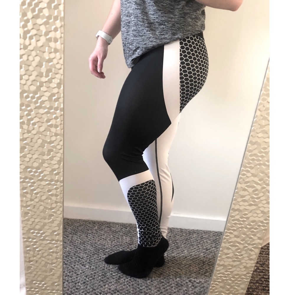 Wish Honeycomb Yoga Pants